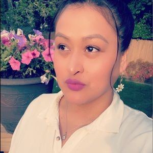 Meet your Posher, Maribel